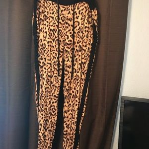 Torrid size 0 drawstring cheetah print pants